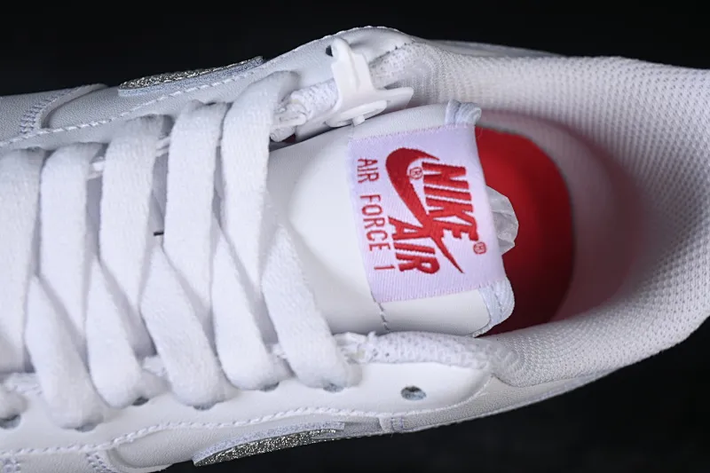All categories Nk Air Force 1 Air Force series Nk Air Force 1 Low Air Force low top Nike Air Force 1'07 Low sequined hook Air Force 1 low top casual sneakers ZH0316-156